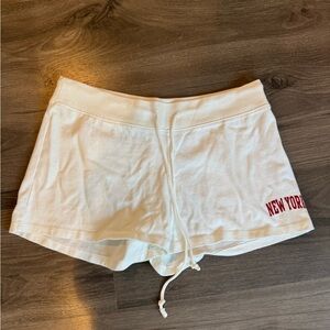 Brandy Melville New York shorts in Cream